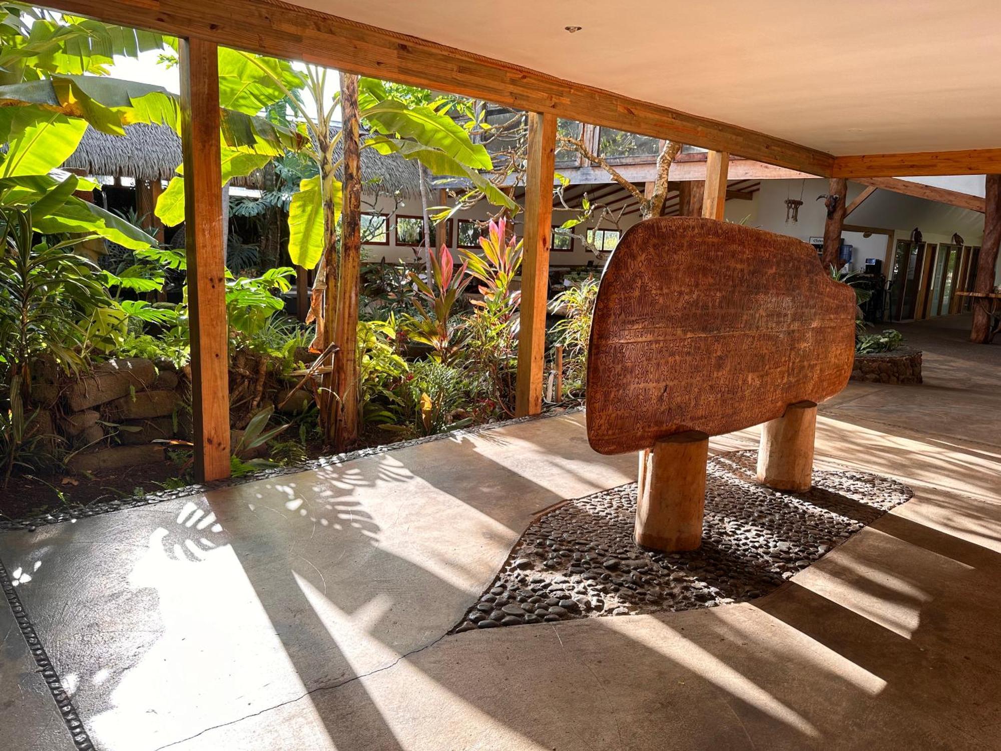 Hotel Hotu Matua By Ei Hanga Roa Bagian luar foto