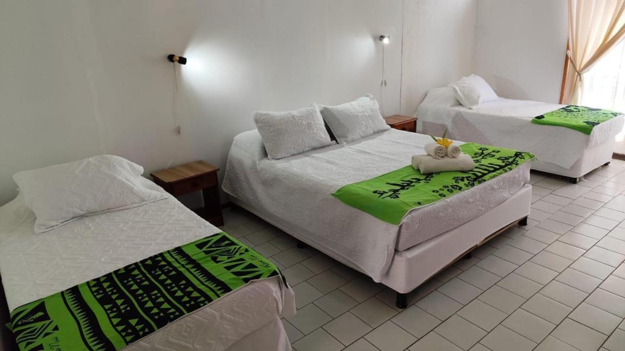 Hotel Hotu Matua By Ei Hanga Roa Bagian luar foto