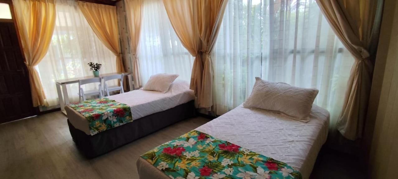 Hotel Hotu Matua By Ei Hanga Roa Bagian luar foto