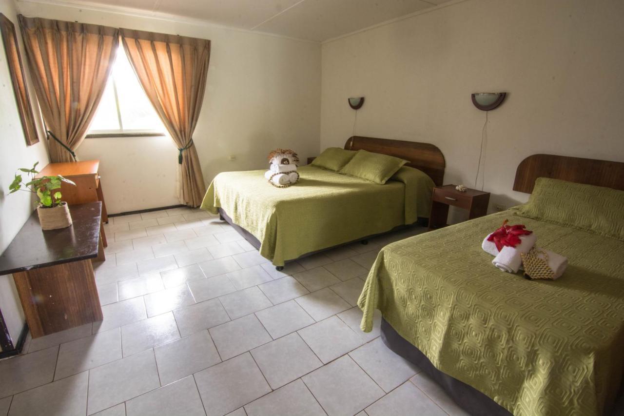 Hotel Hotu Matua By Ei Hanga Roa Bagian luar foto
